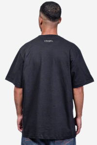Camiseta Chronic basica 4420 preto, costas estampa silk urbana - Streetwear