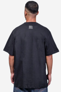 Camiseta Chronic basica 4504 preta, costas estampa silk urbana - Streetwear
