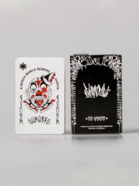 Baralho da Chronic da Copag com caixa aberta e carta Joker à mostra