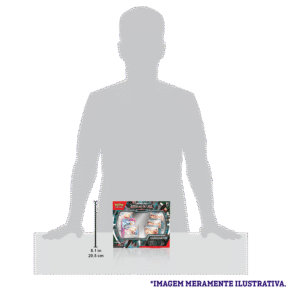 Deck Batalha Pokémon de Liga Charizard Copag ao lado de silhueta humana mostrando o tamanho real da embalagem